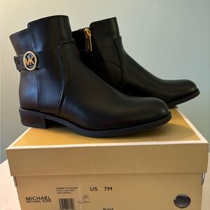 🔥NEW Michael Kors Carmen Bootie🔥Size 7